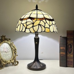 Leuchte im Tiffany-Stil aus...