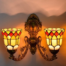 Wandleuchte im Tiffany-Stil...