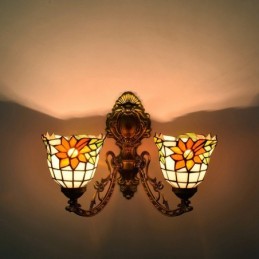 Wandleuchte im Tiffany-Stil...