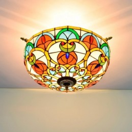 Plafoniere im Tiffany-Stil...