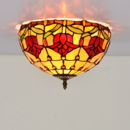 Plafoniere im Tiffany-Stil...
