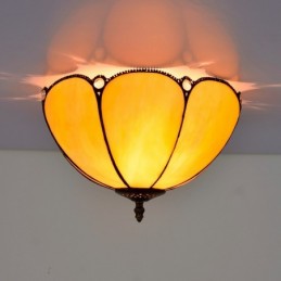 Plafoniere im Tiffany-Stil...