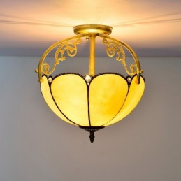 Plafoniere im Tiffany-Stil...