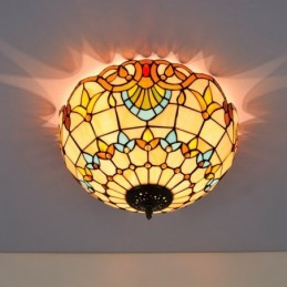 Plafoniere im Tiffany-Stil...